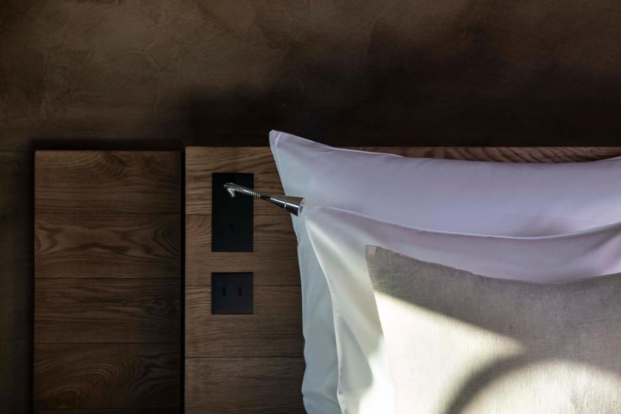 Hotel Saint-Delis - La Maison Du Peintre - Relais & Chateaux Онфльор Екстериор снимка